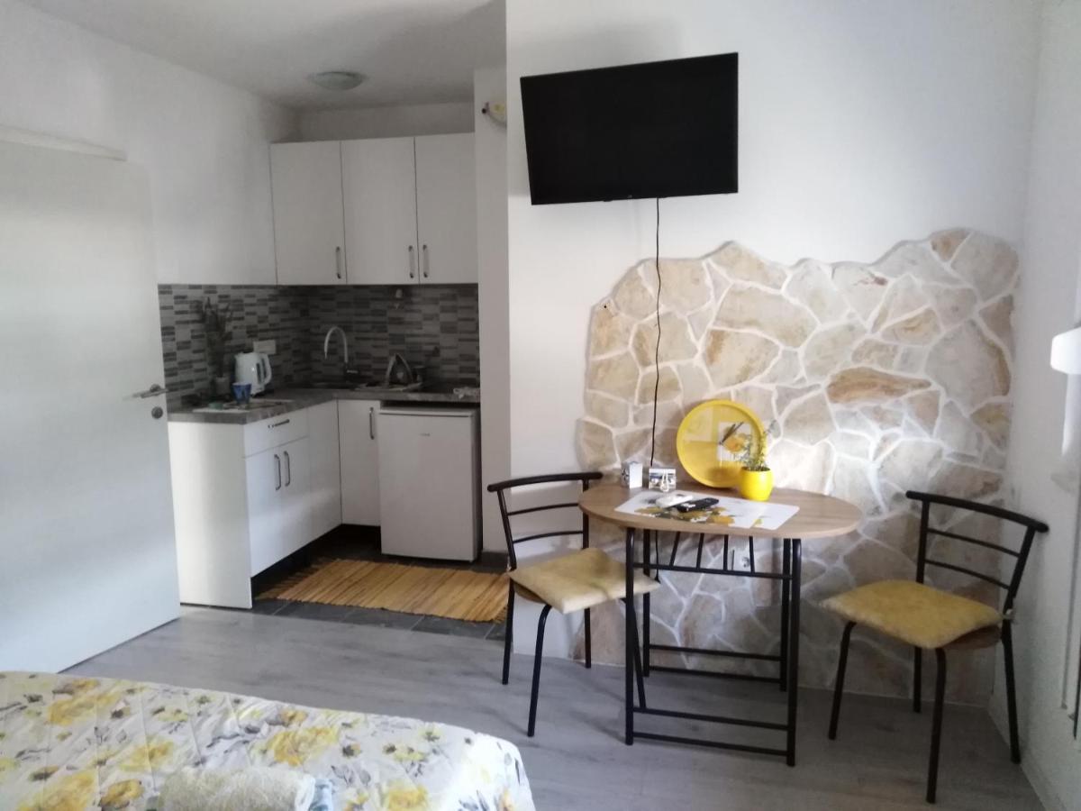3D Studio Apartment Kaštela Esterno foto